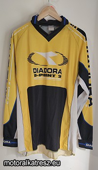 Diadora D-Point 2 sárga-fekete-fehér mez L (1 db) Diadora D-Point 2 sárga-fekete-fehér mez L (1 db)